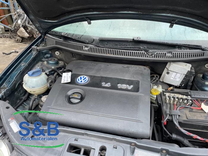 Volkswagen Polo IV 1.4 16V Sloopvoertuig (2003, Groen)