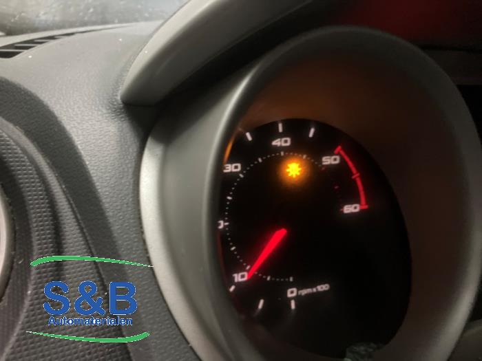 Seat Ibiza IV 1.2 TDI Ecomotive Sloopvoertuig (2010, Wit)