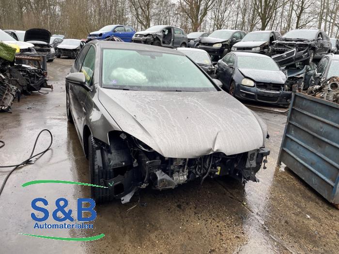 Volkswagen Golf VII 1.0 TSI 12V BlueMotion Sloopvoertuig (2015, Grijs)