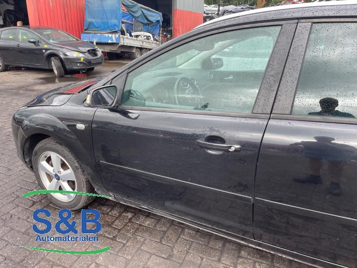 Ford Focus 2 Wagon 1.6 16V Sloopvoertuig (2007, Zwart)