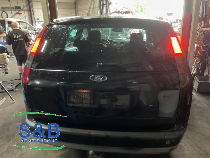 Ford Focus 2 Wagon 1.6 16V Sloopvoertuig (2007, Zwart)