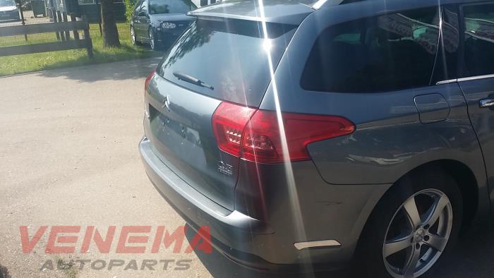 Citroen C5 III Tourer 2.0 HDiF 16V Sloopvoertuig (2009, Grijs, Moonmist)