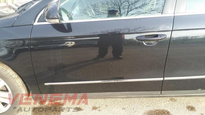 Volkswagen Passat 2.0 TDI 16V 140 Sloopvoertuig (2007, Metallic, Zwart)