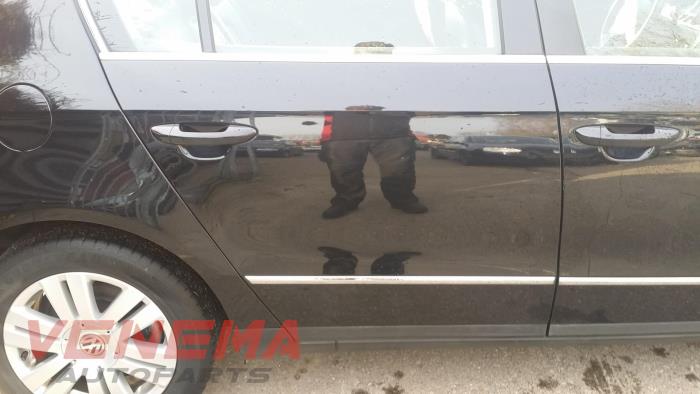 Volkswagen Passat 2.0 TDI 16V 140 Sloopvoertuig (2007, Metallic, Zwart)