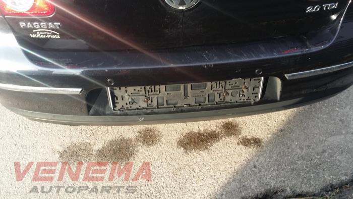 Volkswagen Passat 2.0 TDI 16V 140 Sloopvoertuig (2007, Metallic, Zwart)