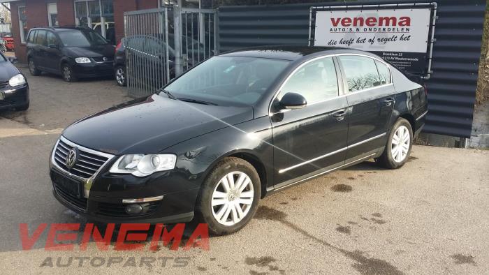 Volkswagen Passat 2.0 TDI 16V 140 Sloopvoertuig (2007, Metallic, Zwart)
