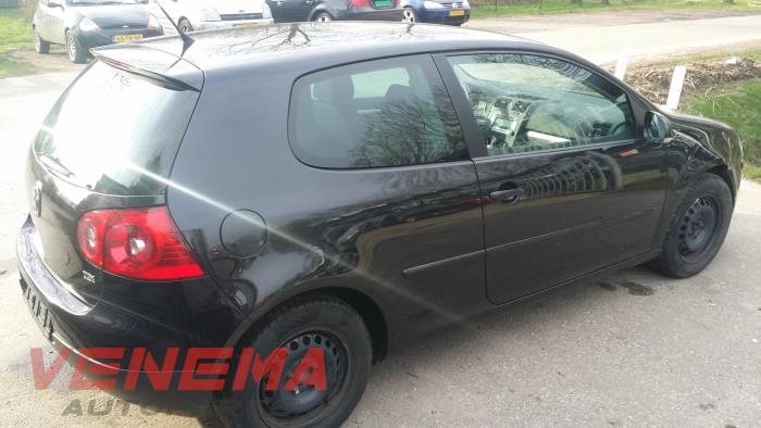 Volkswagen Golf V 1.9 TDI Sloopvoertuig (2008, Metallic, Zwart)