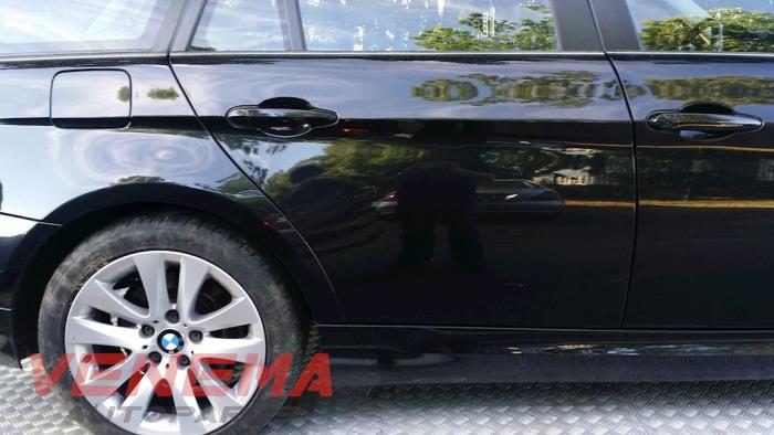 BMW 3 serie Touring 318i 16V Sloopvoertuig (2012, Metallic, Zwart, Saffierblauw)