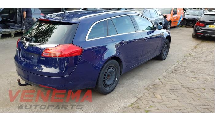 Opel Insignia Sports Tourer 2.0 CDTI 16V 130 ecoFLEX Sloopvoertuig (2010, Blauw)