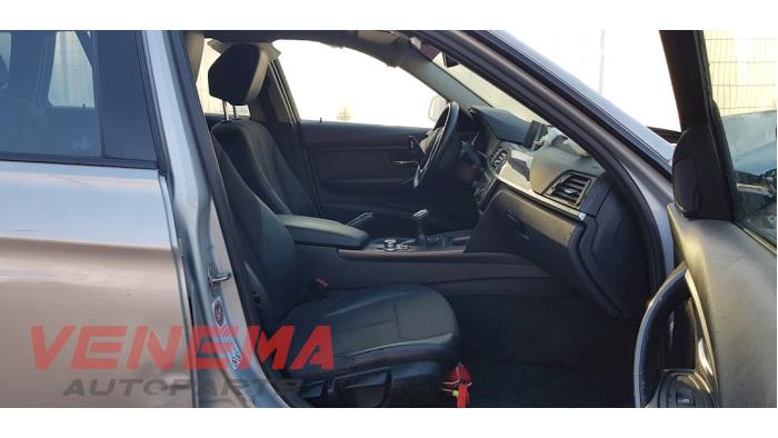 BMW 3 serie Touring 318d 2.0 16V Sloopvoertuig (2014, Metallic, Staal, Zilvergrijs, Zilver)