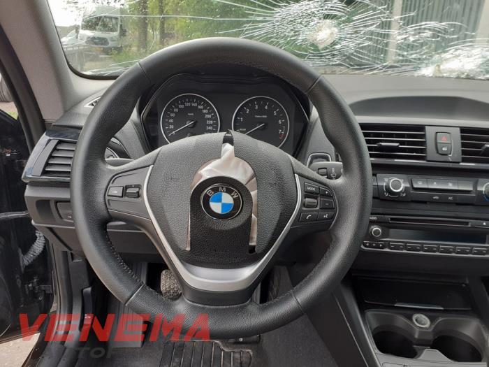 BMW 1 serie 114i 1.6 16V Sloopvoertuig (2014, Zwart, Saffierzwart)