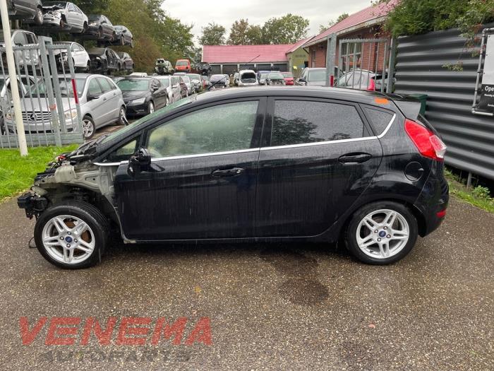 Ford Fiesta 6 1.0 EcoBoost 12V 100 Sloopvoertuig (2017, Metallic, Zwart)