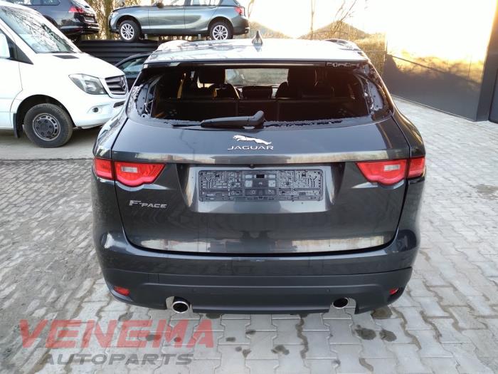 Jaguar F-Pace 3.0 D 24V AWD Sloopvoertuig (2018, Donker, Muisgrijs)