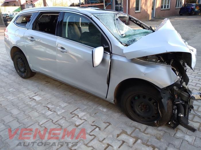 Peugeot 308 SW 1.6 BlueHDi 120 16V Sloopvoertuig (2016, Metallic, Zilvergrijs)