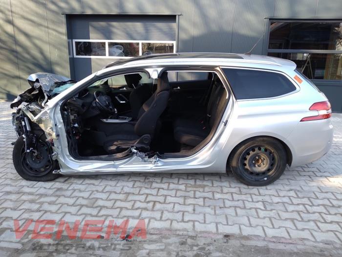 Peugeot 308 SW 1.6 BlueHDi 120 16V Sloopvoertuig (2016, Metallic, Zilvergrijs)