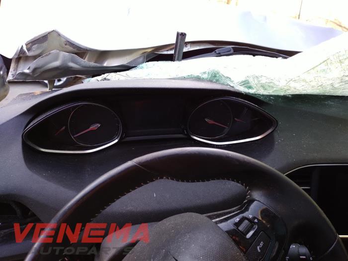 Peugeot 308 SW 1.6 BlueHDi 120 16V Sloopvoertuig (2016, Metallic, Zilvergrijs)