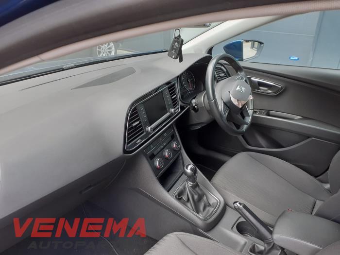 Seat Leon ST 1.6 TDI 16V 4Drive Sloopvoertuig (2016, Blauw)