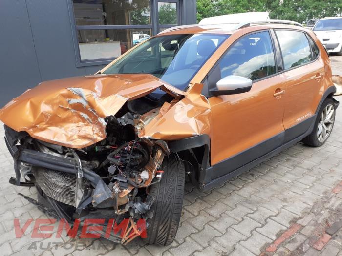 Volkswagen Polo V 1.4 TDI 12V 90 Sloopvoertuig (2015, Metallic, Oranje)