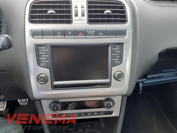 Volkswagen Polo V 1.4 TDI 12V 90 Sloopvoertuig (2015, Metallic, Oranje)