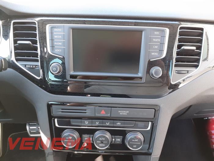 Volkswagen Golf Sportsvan 1.4 TSI 16V Sloopvoertuig (2018, Metallic, Grijs)