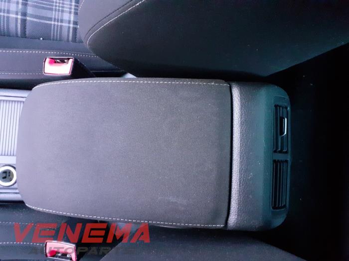 Volkswagen Golf VII 2.0 GTD 16V Sloopvoertuig (2016, Zwart)