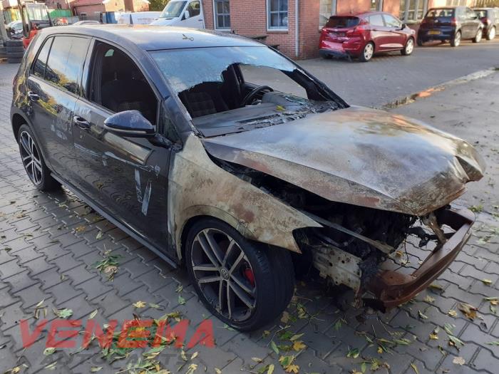 Volkswagen Golf VII 2.0 GTD 16V Sloopvoertuig (2016, Zwart)