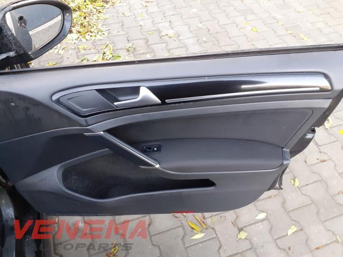 Volkswagen Golf VII 2.0 GTD 16V Sloopvoertuig (2016, Zwart)