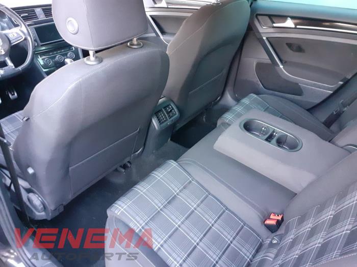 Volkswagen Golf VII 2.0 GTD 16V Sloopvoertuig (2016, Zwart)