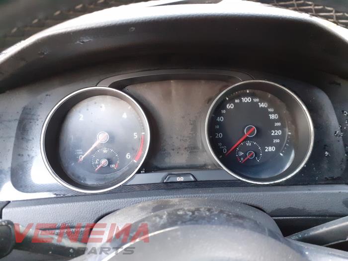 Volkswagen Golf VII 2.0 GTD 16V Sloopvoertuig (2016, Zwart)