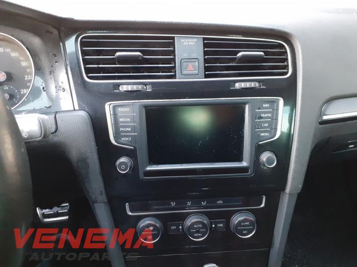 Volkswagen Golf VII 2.0 GTD 16V Sloopvoertuig (2016, Zwart)