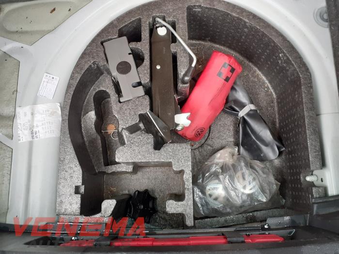 Volkswagen Polo V 1.2 TDI 12V BlueMotion Sloopvoertuig (2012, Wit)