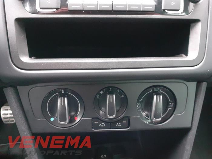 Volkswagen Polo V 1.2 TDI 12V BlueMotion Sloopvoertuig (2012, Wit)