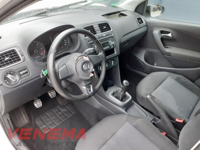 Volkswagen Polo V 1.2 TDI 12V BlueMotion Sloopvoertuig (2012, Wit)