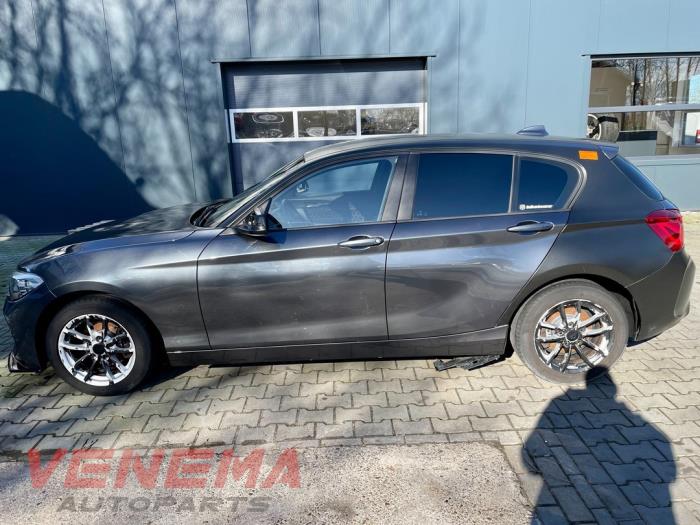 BMW 1 serie 116d 1.5 12V TwinPower Sloopvoertuig (2018, Metallic, Grijs)