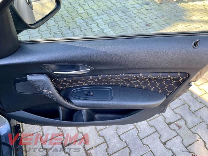 BMW 1 serie 116d 1.5 12V TwinPower Sloopvoertuig (2018, Metallic, Grijs)