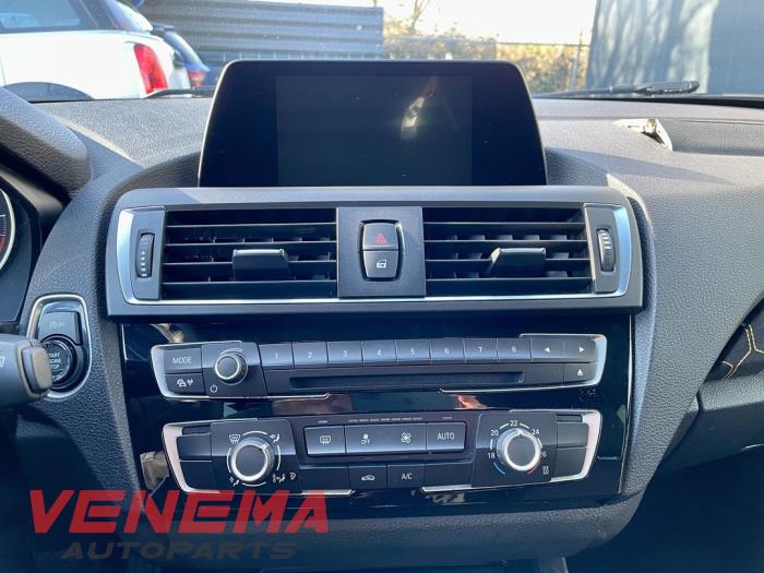 BMW 1 serie 116d 1.5 12V TwinPower Sloopvoertuig (2018, Metallic, Grijs)