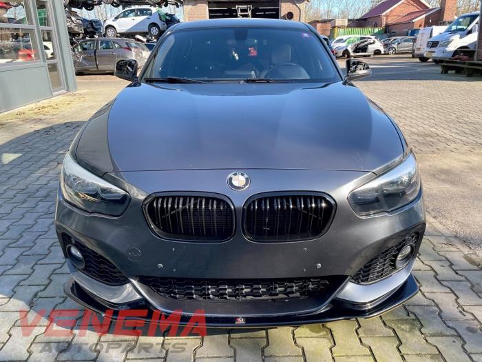 BMW 1 serie 116d 1.5 12V TwinPower Sloopvoertuig (2018, Metallic, Grijs)