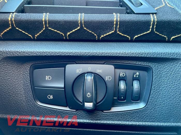 BMW 1 serie 116d 1.5 12V TwinPower Sloopvoertuig (2018, Metallic, Grijs)