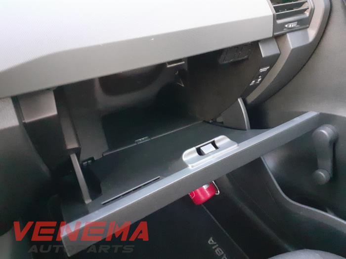 Skoda Fabia III 1.0 12V Sloopvoertuig (2017, Bruin)