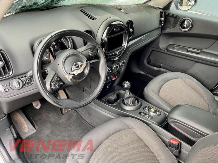 Mini Countryman 1.5 12V One Sloopvoertuig (2018, Wit)