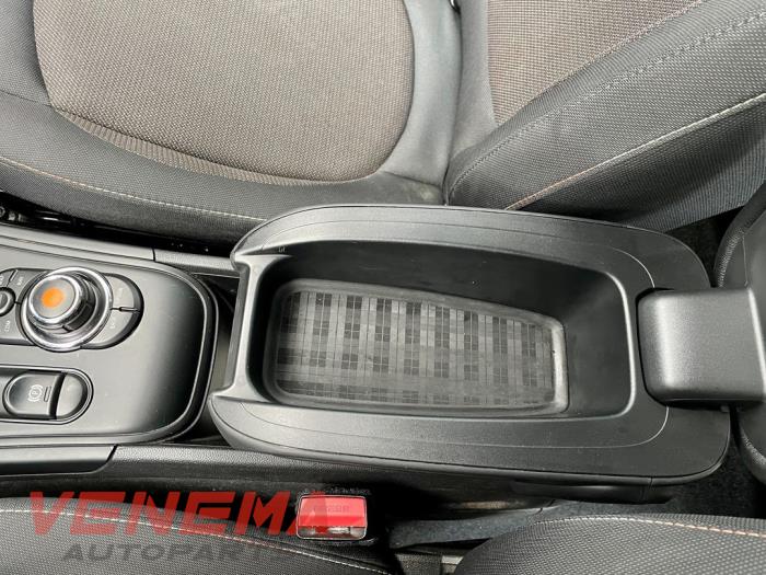 Mini Countryman 1.5 12V One Sloopvoertuig (2018, Wit)