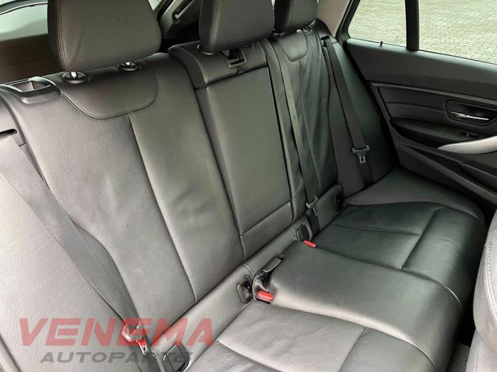 BMW 3 serie Touring 320d 2.0 16V Sloopvoertuig (2014, Metallic, Wit)