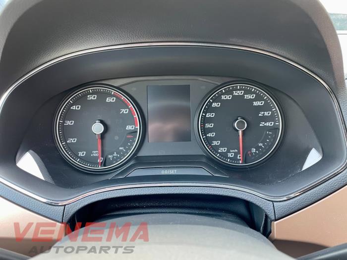 Seat Ibiza V 1.0 TSI 12V Sloopvoertuig (2018, Metallic, Champagne)