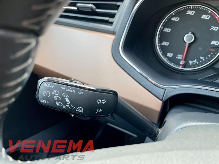 Seat Ibiza V 1.0 TSI 12V Sloopvoertuig (2018, Metallic, Champagne)