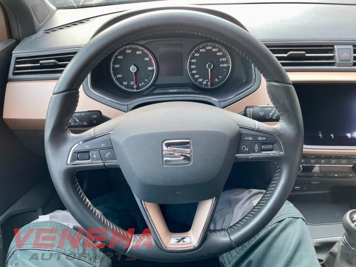Seat Ibiza V 1.0 TSI 12V Sloopvoertuig (2018, Metallic, Champagne)