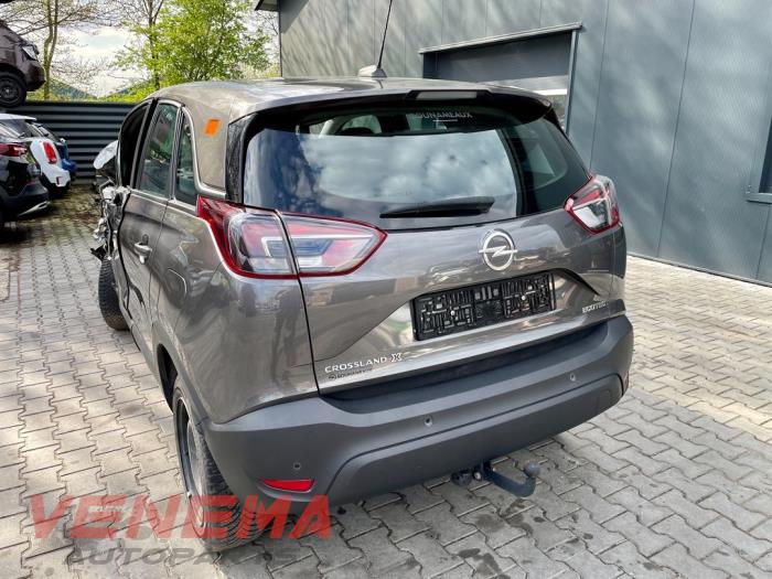 Opel Crossland 1.2 Turbo 12V Sloopvoertuig (2020, Metallic, Donker, Zilvergrijs)