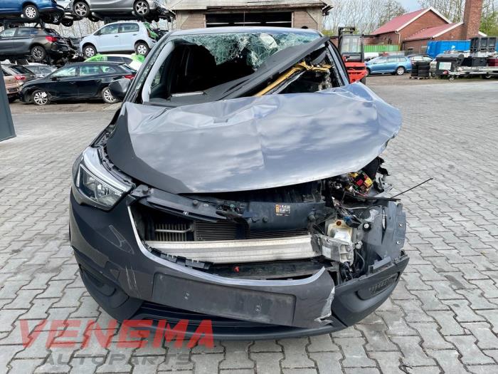 Opel Crossland 1.2 Turbo 12V Sloopvoertuig (2020, Metallic, Donker, Zilvergrijs)