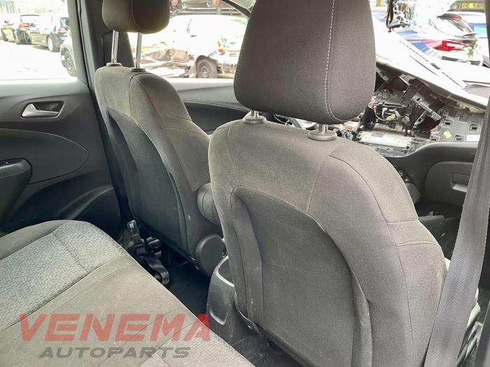 Opel Crossland 1.2 Turbo 12V Sloopvoertuig (2020, Metallic, Donker, Zilvergrijs)