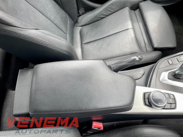 BMW 3 serie Touring 320d 2.0 16V Sloopvoertuig (2014, Metallic, Grijs)