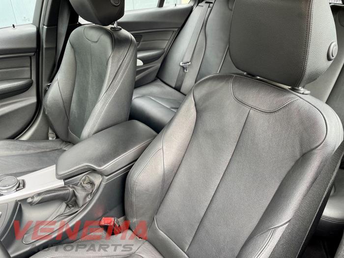 BMW 3 serie Touring 320d 2.0 16V Sloopvoertuig (2014, Metallic, Grijs)